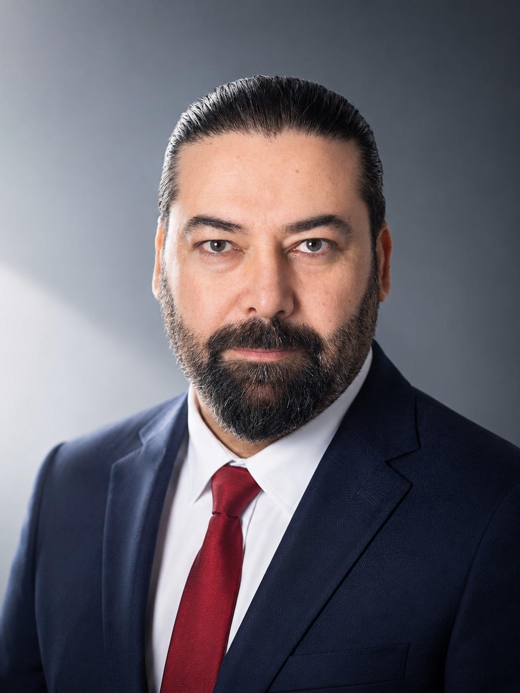 MEHMET ALİ BÜYÜKPARMAKSIZ